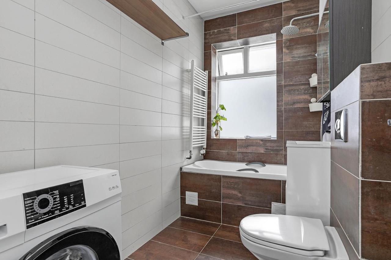 V53 Lovely 2 Bedroom Apartment In 레이캬비크 외부 사진